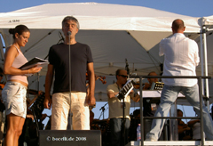 Lajatico, July 2008, rehearsing with Carlo Bernini, copyright www.bocelli.de 2008